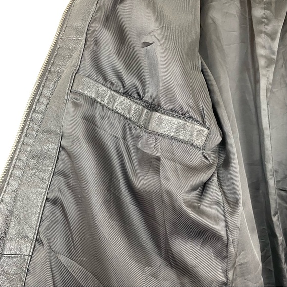Vintage Phase Two size Medium Women’s Black Leather Full Zip Jacket - Picture 6 of 10